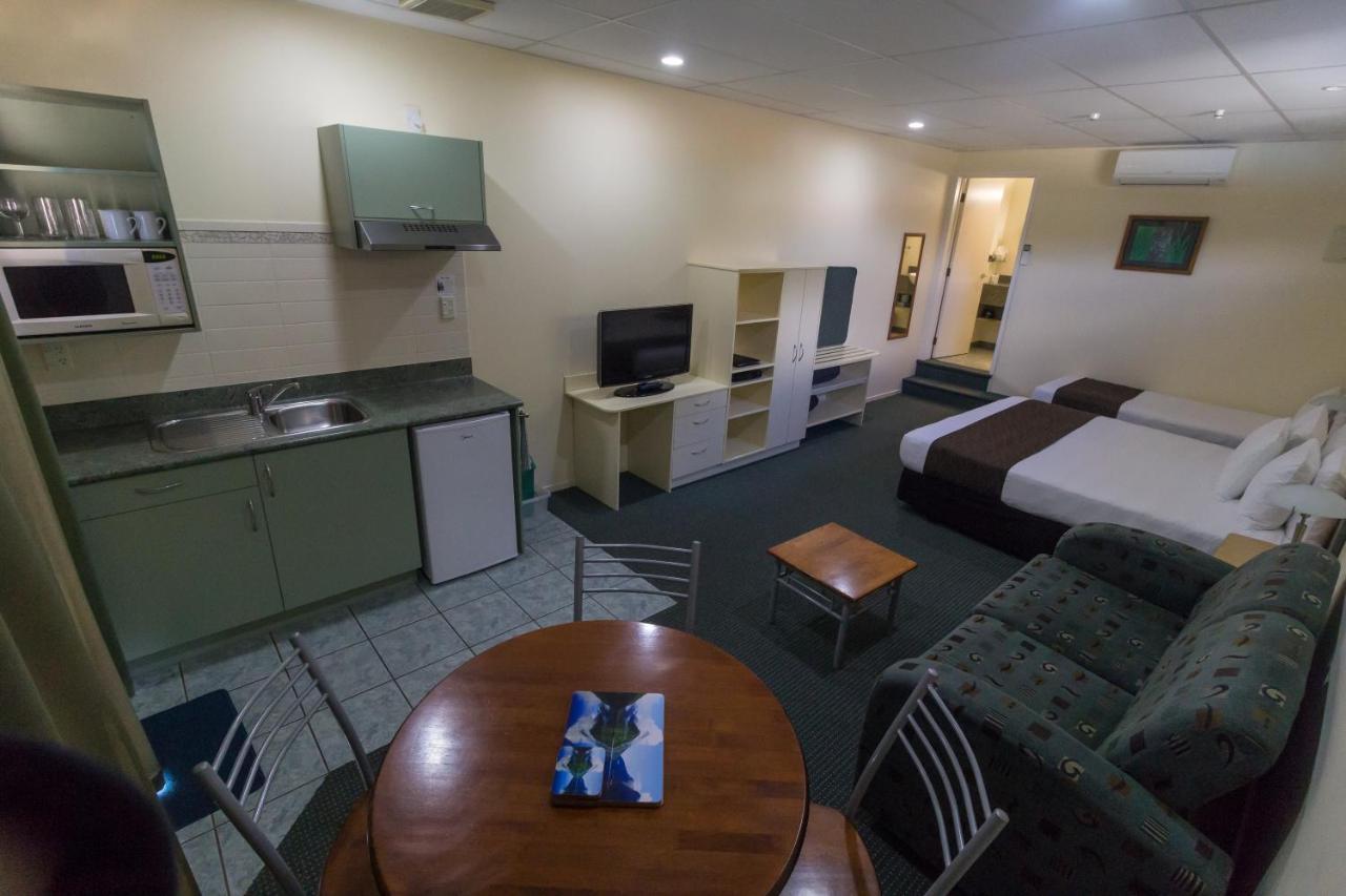 Bay Of Islands Gateway & 4* Paihia